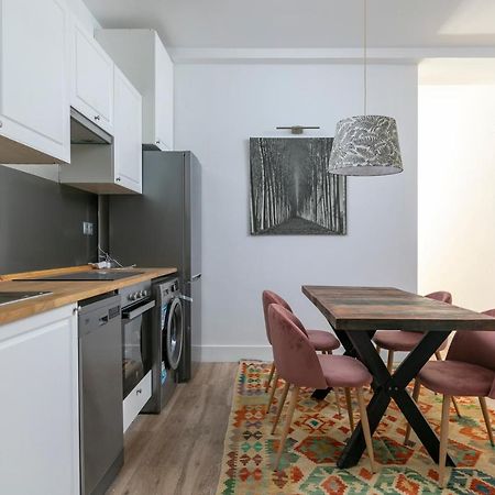 HOMEABOUT PREMIUM MALASAÑA Apartment Madrid Exterior foto